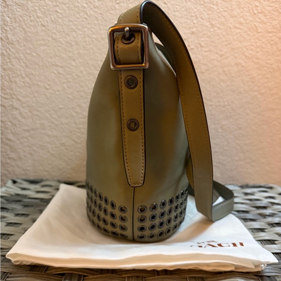 Coach Bleecker Grommets Leather Bucket Crossbody Olive Green 32386 - Picture 6 of 16